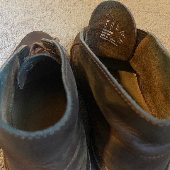 Clarks beeswax leather desert ankle boot - Picture 2 of 4